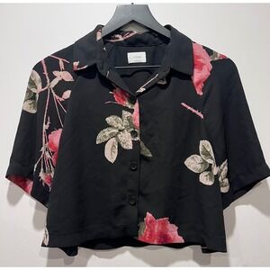 Aritzia‎ Wilfred Black Floral Henrietta Crop top Size S